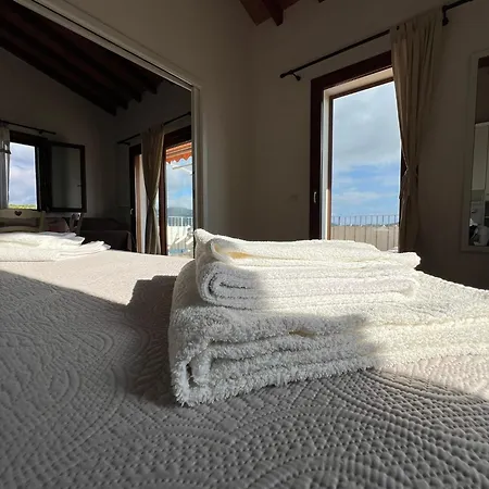 Zuccale I Vista Mare Con Terrazza Apartmán